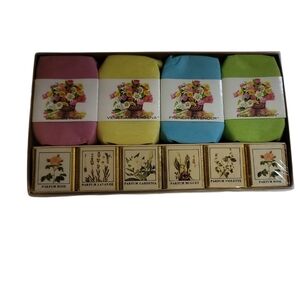 Vintage Ben Rickert solid Bath Soaps/bath cube set